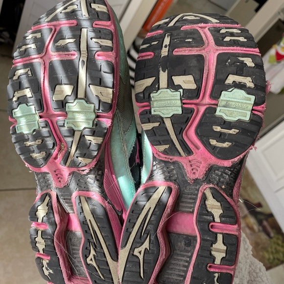 Mizuno wave sneakers - Picture 5 of 5